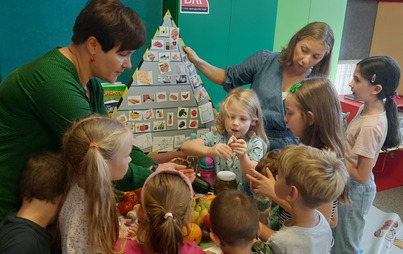 Zdjęcie do Smacznego kolego! Spotkanie DKK Czytających Rodzin w PBP w Przemyślu 