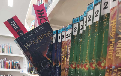 Zdjęcie do Spotkanie DKK dla młodzieży w MBP SCK w Mielcu o książce &quot;Harry Potter i kamień filozoficzny&quot;  J. K. Rowling 