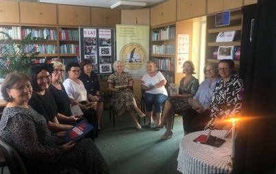 Zdjęcie do Narodowe Czytanie w Bibliotece w Giedlarowej z DKK